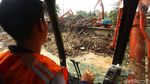 Tumpukan Sampah di Pintu Air Manggarai: Bambu hingga Manekin
