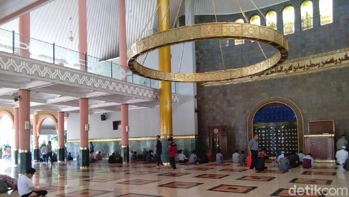 Masjid Kampus UGM, Rabu (9/10/2019).