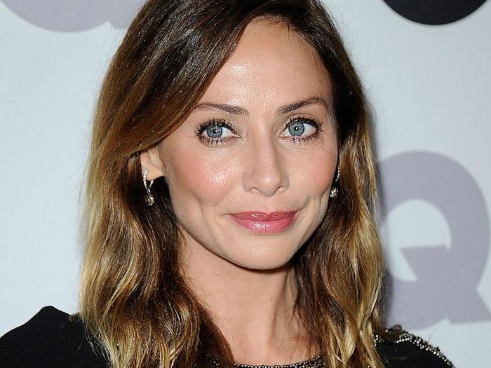 133230988 LOS ANGELES, CA - NOVEMBER 17: Singer/actress Natalie Imbruglia arrives at the 16th Annual GQ