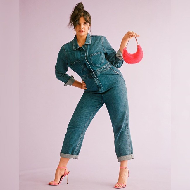 Model berusia 25 tahun ini pun berharap berbicara tentang pengalamannya akan membantu orang lain menjadi lebih percaya diri. Emma membagikan foto sebelum dan sesudah dirinya mengalami kenaikan berat badan. Foto: Instagram