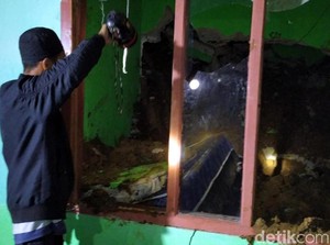 2 Orang Tewas Tertimbun Longsor di Cianjur Pengantin Baru