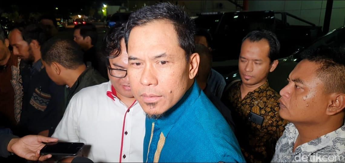 Sekum FPI Munarman