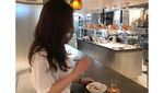 Diisukan Pacar Jung Da Eun, Ini Manisnya Han Seo Hee Saat Kulineran