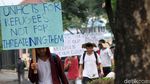 Pencari Suaka Aksi Long March ke Kebon Sirih