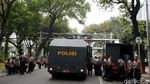 Ada Demo Buruh, Jalan Menuju Istana Ditutup Kawat Berduri