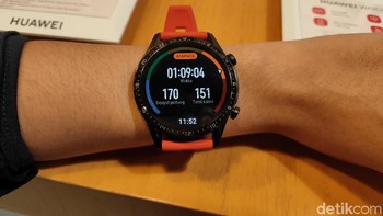 Ada beberapa fitur anyar di Huawei Watch GT 2 seperti panggilan Bluetooth dan TruRelax yang bisa mengukur tingkat stress. (Foto: detikINET/Virgina Maulita Putri)