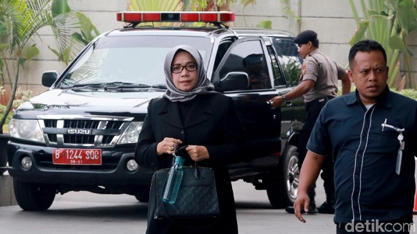 Eni Saragih Diperiksa KPK Soal Kasus Suap Samin Tan