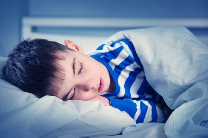 Ilustrasi anak tidur