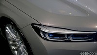 Desain eksterior Opulence menggunakan desain Pure Excellence yang juga telah memodifikasi apron belakang mengadopsi bahasa desain trim air intake di depan kendaraan.