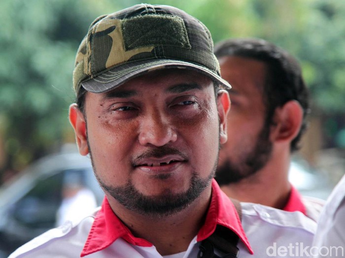 Polda Metro Jaya melakukan pemeriksaan terhadap Novel Bamukmin terkait kasus penganiayaan dan penyekapan relawan Jokowi, Ninoy Karundeng, Kamis (10/10/2019).