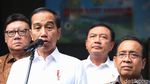 Momen Presiden Jokowi Besuk Wiranto di RSPAD Gatsu