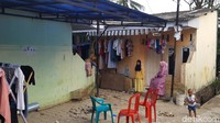 Menurut ketua setempat Mulyadi, pelaku mengontrak di lokasi tersebut sejak 8 bulan lalu.