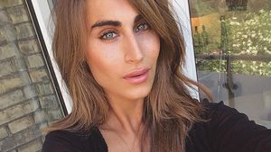Model Transgender yang Pertama Kali Tampil di Iklan Victorias Secret