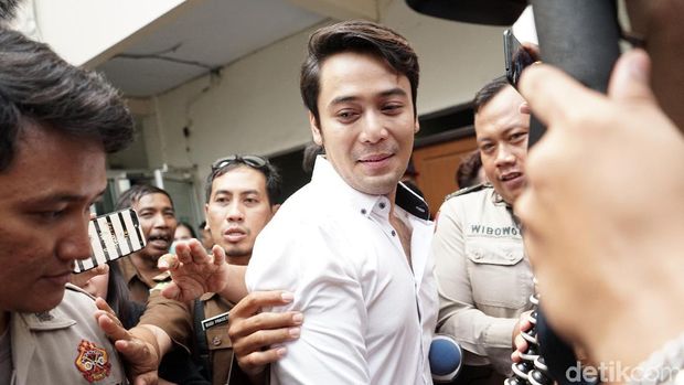 Anthony Klarifikasi soal Uang Damai Rp 150 Juta ke Kriss Hatta