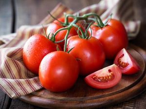 5 Makanan Warna Merah Ini Punya Khasiat Hebat untuk Jantung