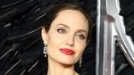 Pesona Angelina Jolie dan Elle Fanning di Red Carpet Maleficent