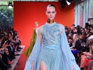 Foto: 15 Gaun Indah Elie Saab untuk Musim Semi 2020