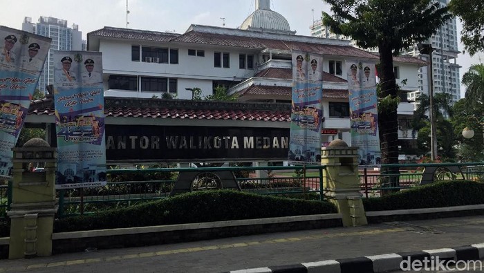 Bobby Nasution Akhyar Di Bursa Pilwalkot Medan Nasdem Cari Calon Mumpuni