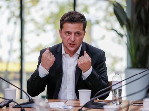 Presiden Ukraina Tawarkan Rp 15,7 Miliar untuk Vaksin Corona