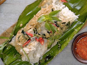 3 Resep Nasi Bakar yang Padat Isiannya, Cocok Buat Bekal Kantor