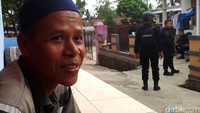 Sehari-hari, pelaku Syahrial berjualan online dan mengaku berjualan madu.