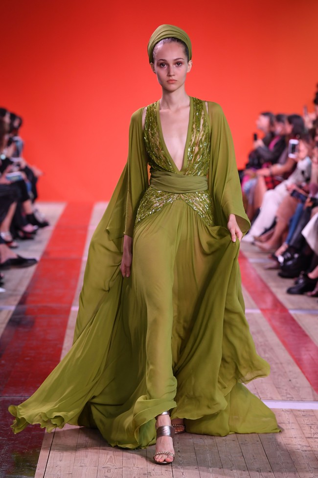 Elie Saab memperagakan koleksi terbarunya di Paris Fashion Week 2020. Prancis. Sabtu (28/09/2019). Photo by Pascal Le Segretain/Getty Images