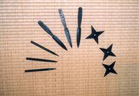 Mengulik Kunai dan Ninja