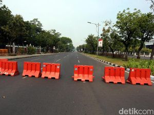 Situasi Arus Lalin di Patung Kuda Jelang Putusan Sengketa Pilpres