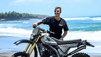 Have fun, tulis Quartararo di unggahan Instagramnya. Pebalap yang digadang-gadang bakal menggantikan Valentino Rossi di tim utama Yamaha itu bersantai sejenak, sebelum kembali balapan di MotoGP Jepang, 20 Oktober mendatang. (Foto: Instagram @fabioquartararo20)