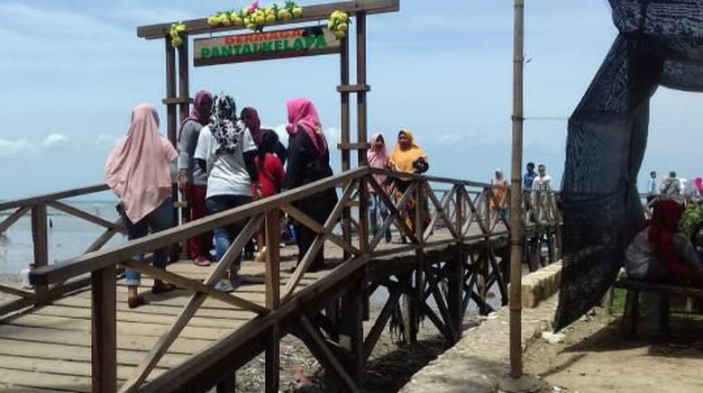 Pantai Kelapa Di Tuban Ini Fakta Fakta Menariknya