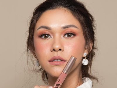 15 Merek Lipstik Lokal Buatan Artis, Harga Mulai Rp 20 Ribuan (Bag. 1)