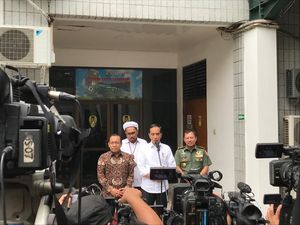 Dijenguk Jokowi, Wiranto Curhat Mau Ratas Lagi