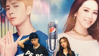 Bersama G.E.M, Jackson berpose dengan baju merek minuman soda ternama, Pepsi. Juga terlihat wajahnya yang manis di backdrop. Foto: Instagram jacksonwang852g7