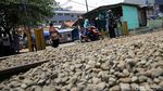 Evaluasi Pintu Perlintasan Kereta Tidak Resmi di Depok