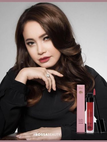 Rossa Senang Bersaing dengan Banyak Artis di Bisnis Lipstik