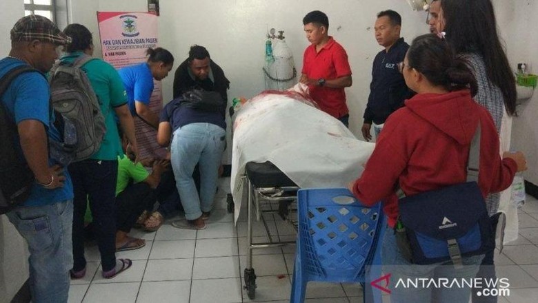 Bocah SMP Tewas Tertimpa Bangunan Roboh Akibat Gempa Susulan Bocah SMP Tewas Tertimpa Bangunan Roboh Akibat Gempa Susulan