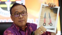 Hal itu disampaikan Karo Penmas Divisi Humas Polri Brigjen Dedi Prasetyo di Mabes Polri, Jl Trunojoyo, Jakarta Selatan, Jumat (11/10/2019). 