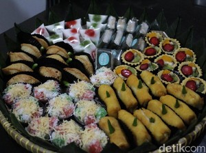 Rebusan Hingga Kue Basah, Jajanan Ndeso yang Masih Diminati