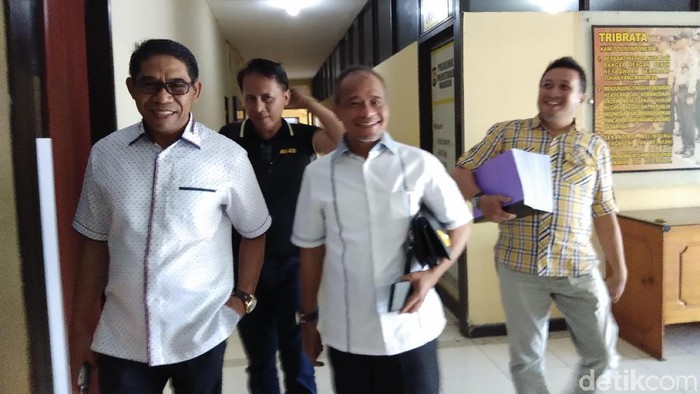 Kadir Halid datangi Polda Sulsel (Hermawan-detik)