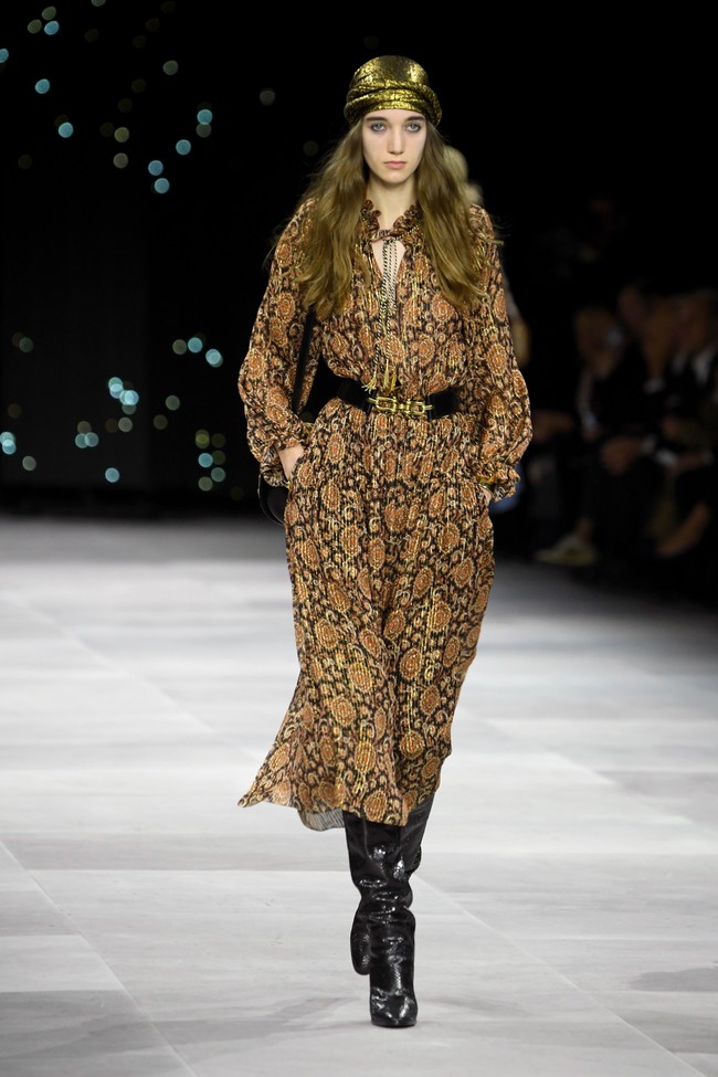Koleksi ready to wear Celine untuk musim semi 2020 yang ditampilkan di Paris Fashion Week 2020, Prancis. Minggu (27/9/2019). Photo by Pascal Le Segretain/Getty Images.