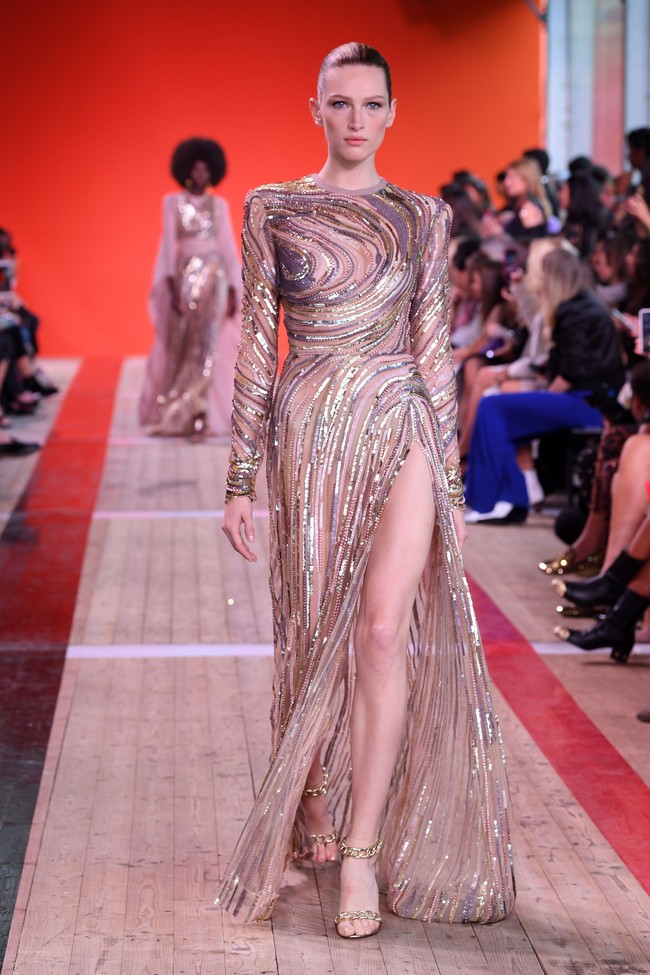 Elie Saab memeragakan koleksi gaun terbarunya di Paris Fashion Week 2020, Prancis, Sabtu (28/09/2019). Photo by Pascal Le Segretain/Getty Images