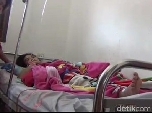 Dekat dengan Pria Lain, Pemandu Lagu di Kendari Ditusuk Pacarnya