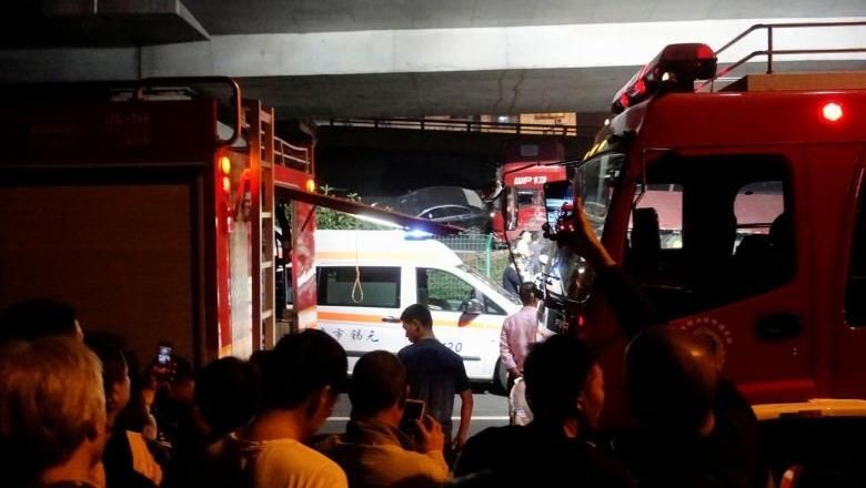 Jalan Layang Ambruk dan Timpa Mobil di China, 3 Orang Tewas Jalan Layang Ambruk dan Timpa Mobil di China, 3 Orang Tewas