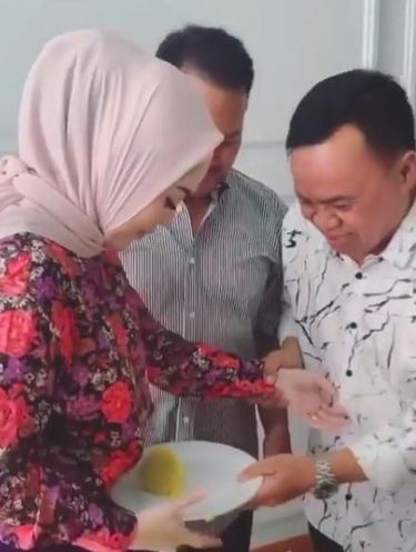 Rayakan Ultah di Rumah Mewah, Jennifer Dunn Didoakan Cepat Hamil