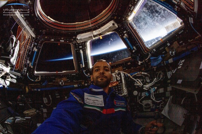 Mengenal Astronot Pertama Arab yang Yakinkan Bumi Bulat
