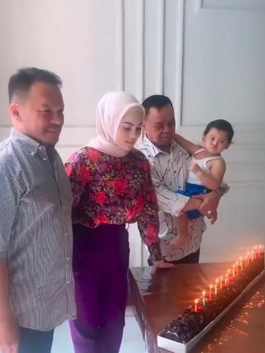 Faisal Haris Rayakan Ultah Jennifer Dunn, Rumah Mewahnya Bikin Salfok