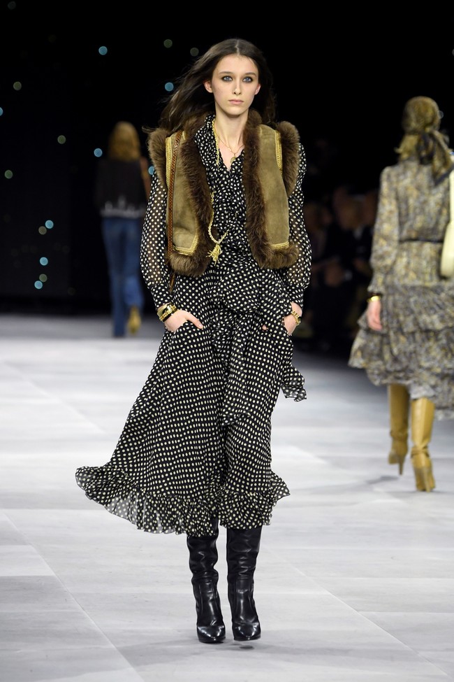 Koleksi ready to wear Celine untuk musim semi 2020 yang ditampilkan di Paris Fashion Week 2020, Prancis. Minggu (27/9/2019). Photo by Pascal Le Segretain/Getty Images.