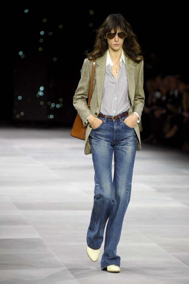 Koleksi ready to wear Celine untuk musim semi 2020 yang ditampilkan di Paris Fashion Week 2020, Prancis. Minggu (27/9/2019). Photo by Pascal Le Segretain/Getty Images.