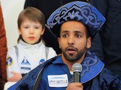 Momen Kembalinya Astronot Arab Usai Lihat Bumi Bulat