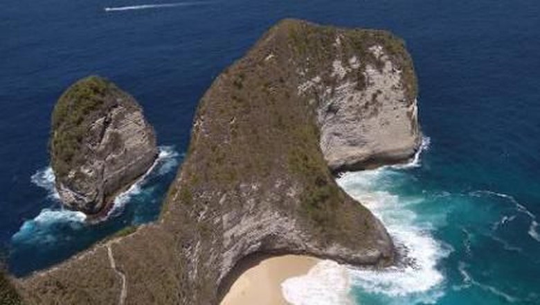 Nusa Penida di Bali (Dinda Friana/dtravelers) Nusa Penida di Bali (Dinda Friana/dtravelers)